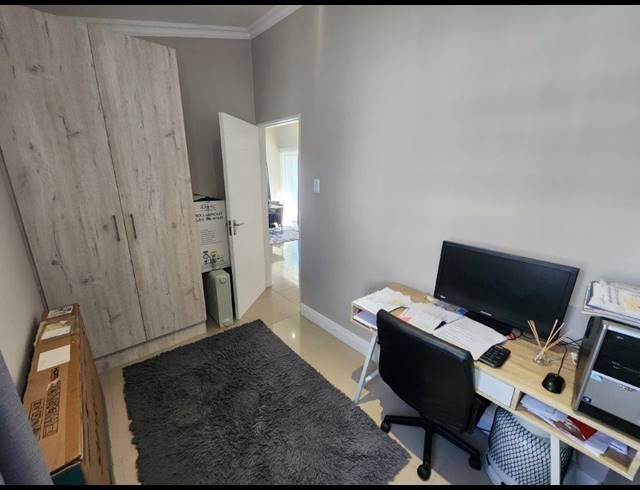 2 BEDROOM TOWNHOUSE FOR SALE IN PARSONSVLEI